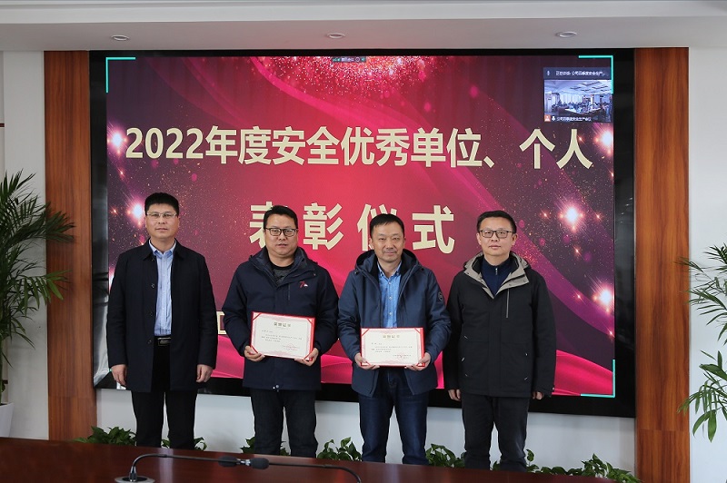 1676624389926893.jpg 3D1A2062.jpg